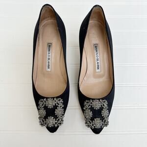 Manolo Blahnik Hangisi Black Satin Crystal Buckle Pumps Embellished Heels 36